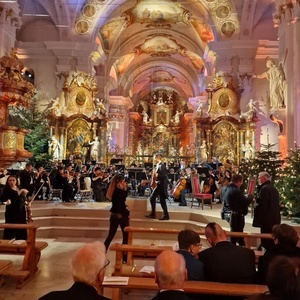 Die B�rgergemeinschaft beim Weihnachtsknozert des Bundespr�sidenten 2023 inSt. Peter